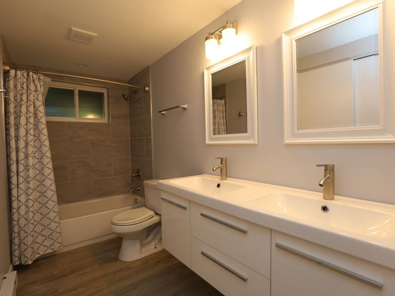 1232 E Henry Clay Avenue, Fort Wright, KY 41011 Photo 15