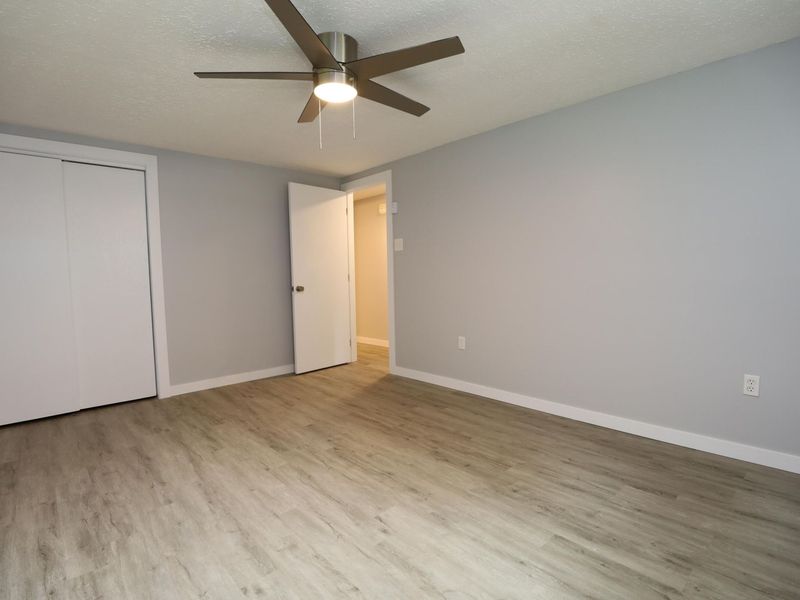 1232 E Henry Clay Avenue, Fort Wright, KY 41011 Photo 20
