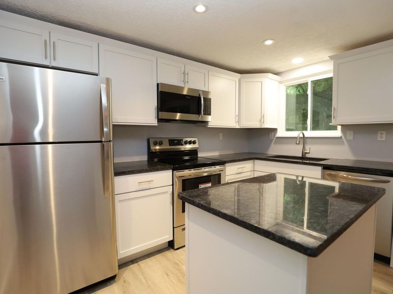 1232 E Henry Clay Avenue, Fort Wright, KY 41011 Photo 4