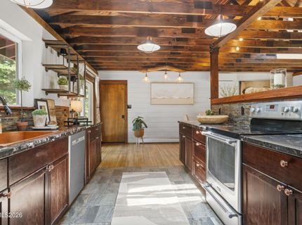 196 Meadow Lane, Stateline, NV 89449 Photo