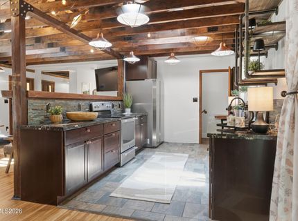 196 Meadow Lane, Stateline, NV 89449 Photo
