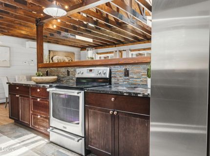 196 Meadow Lane, Stateline, NV 89449 Photo