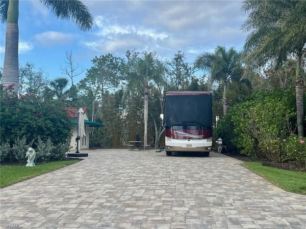 4710 Southern Breeze DR , NAPLES, FL 34114