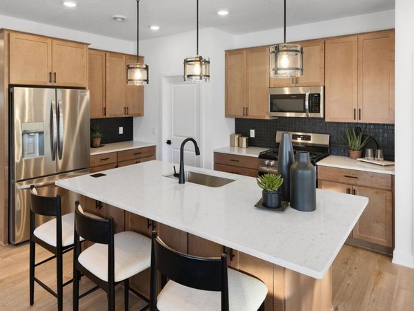 13785 Hollybrook Circle, Apple Valley, MN 55124