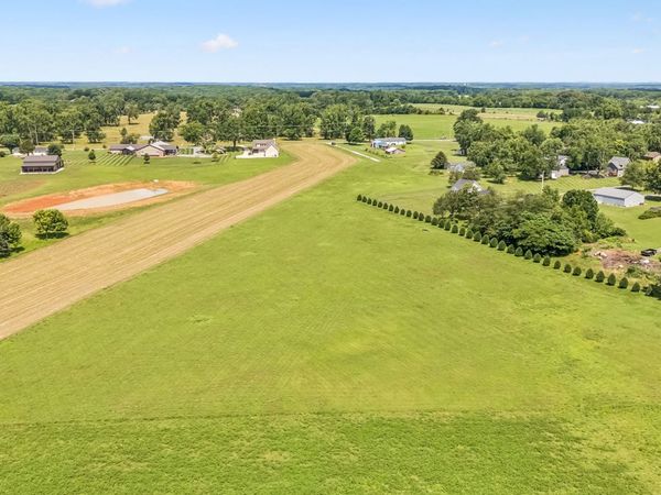3409 Highway 76 , Cottontown, TN 37048