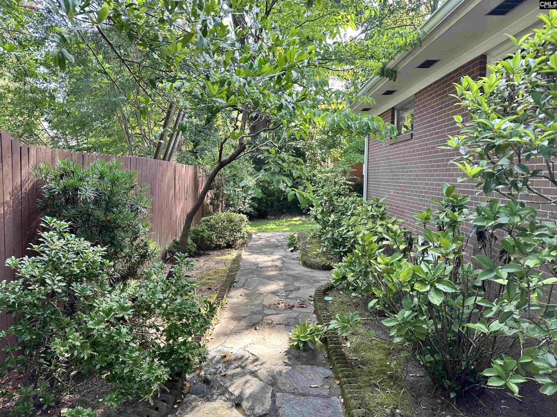 1603 Boundary Street Photo 38
