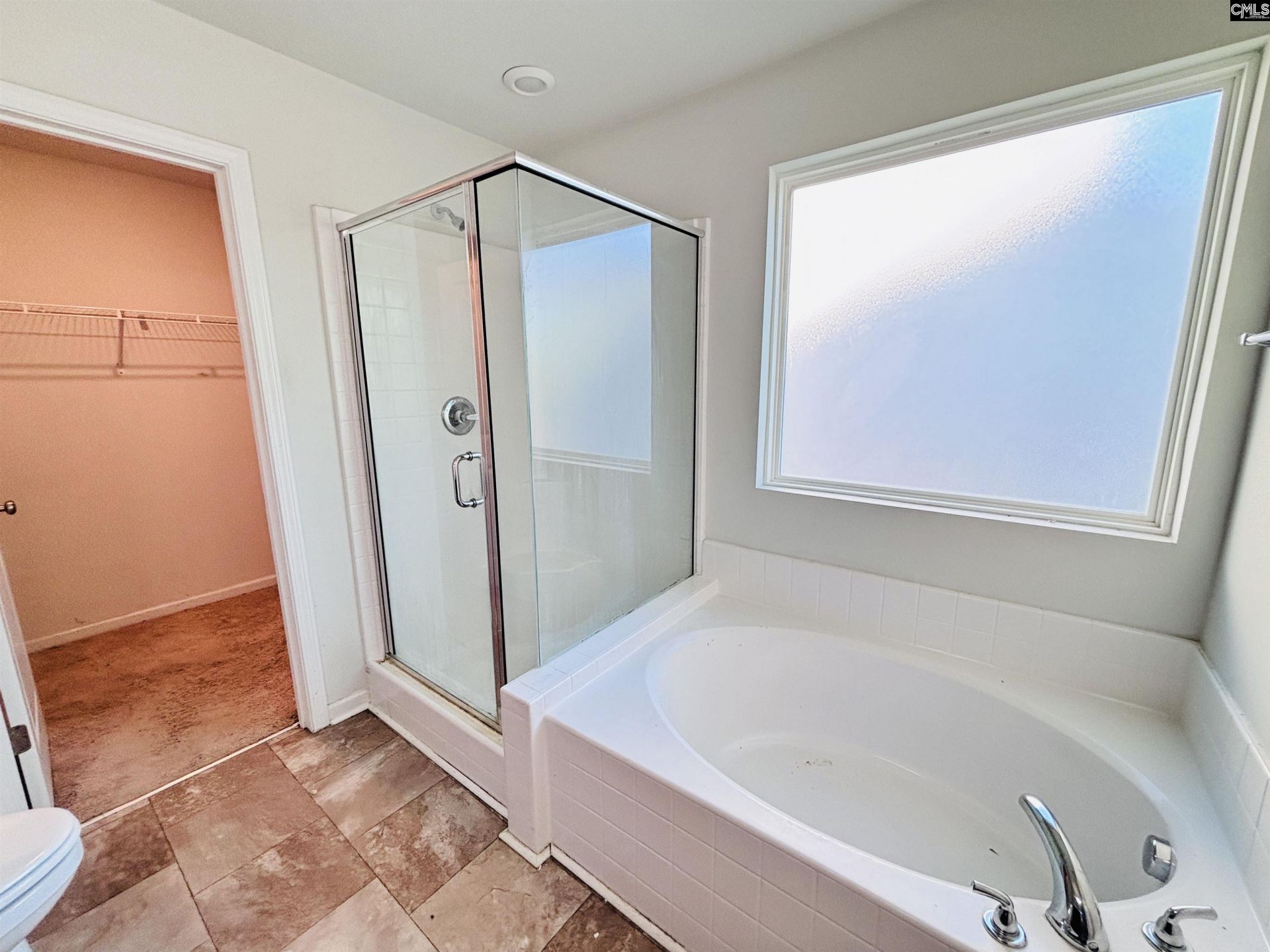 138 Dunkeld Drive  Photo 16
