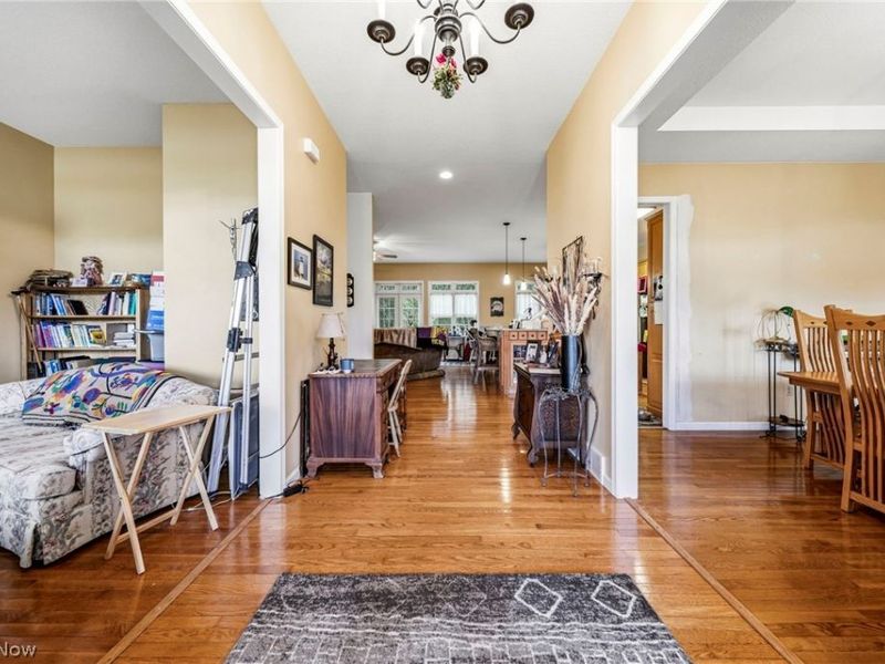10401 Darrow Road, Vermilion, OH 44089 Photo 18