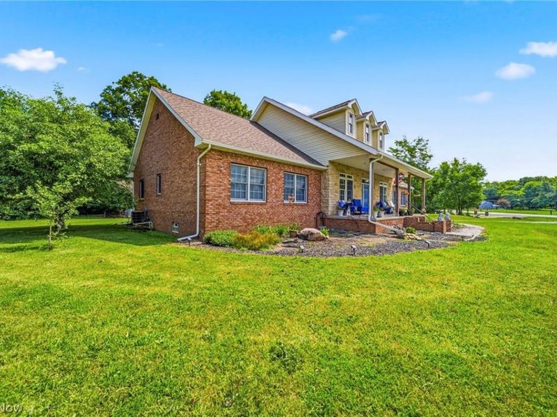 10401 Darrow Road, Vermilion, OH 44089 Photo 29