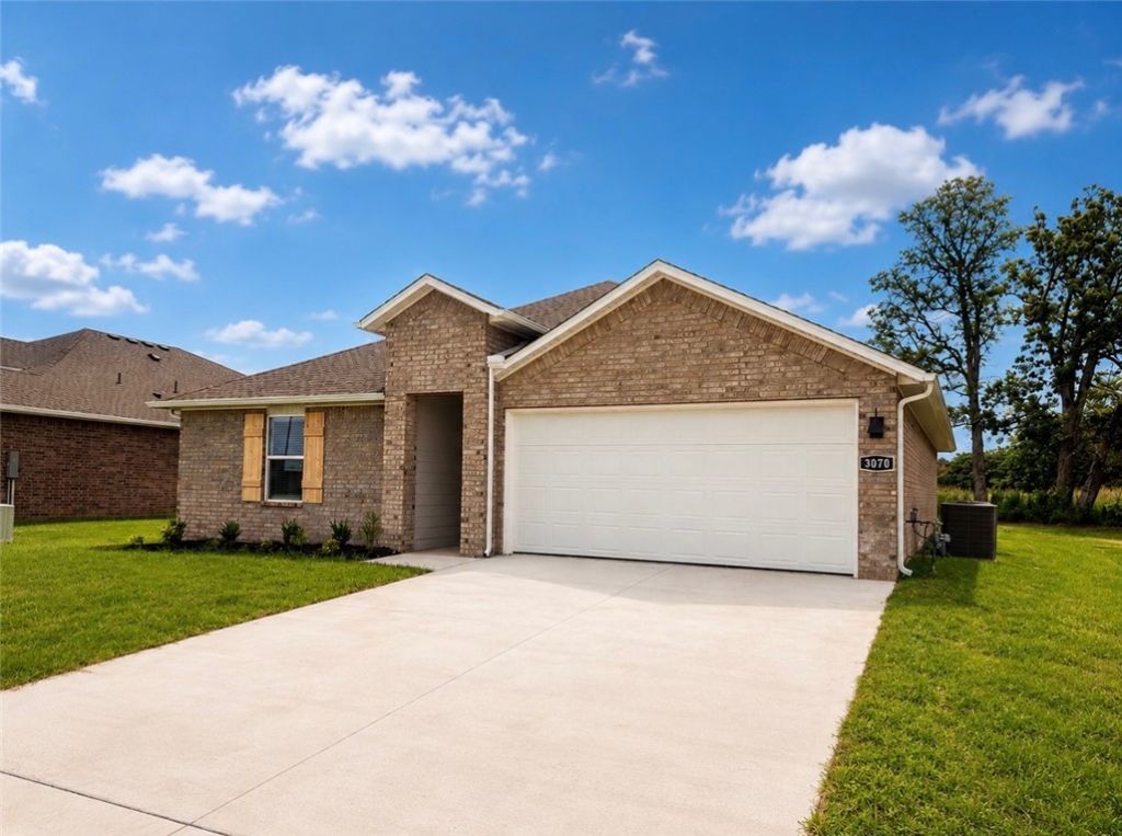 3070 Laredo Lane, Centerton, AR 72736 Main Photo