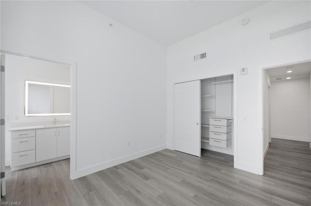 1950 Mayfair St, Unit PH7, Naples, FL 34104 Photo