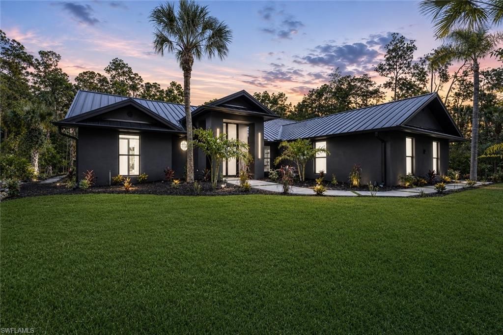 4521 3rd Ave Nw, Naples, FL 34119 Photo