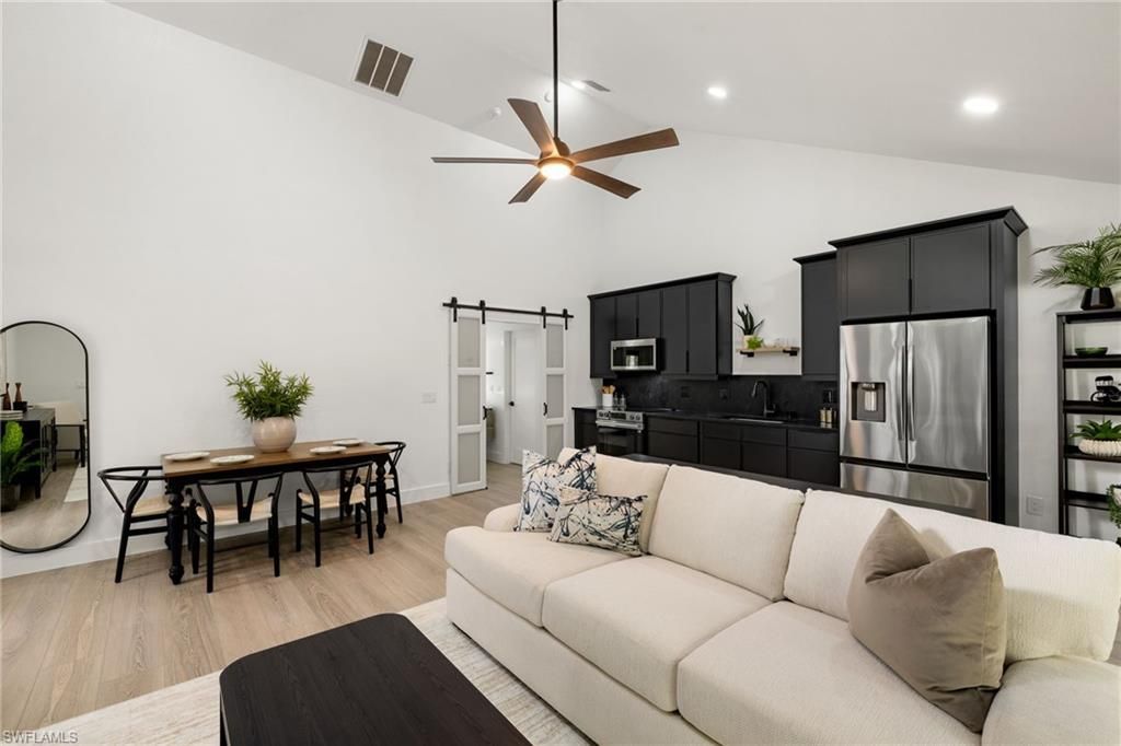 4521 3rd Ave Nw, Naples, FL 34119 Photo