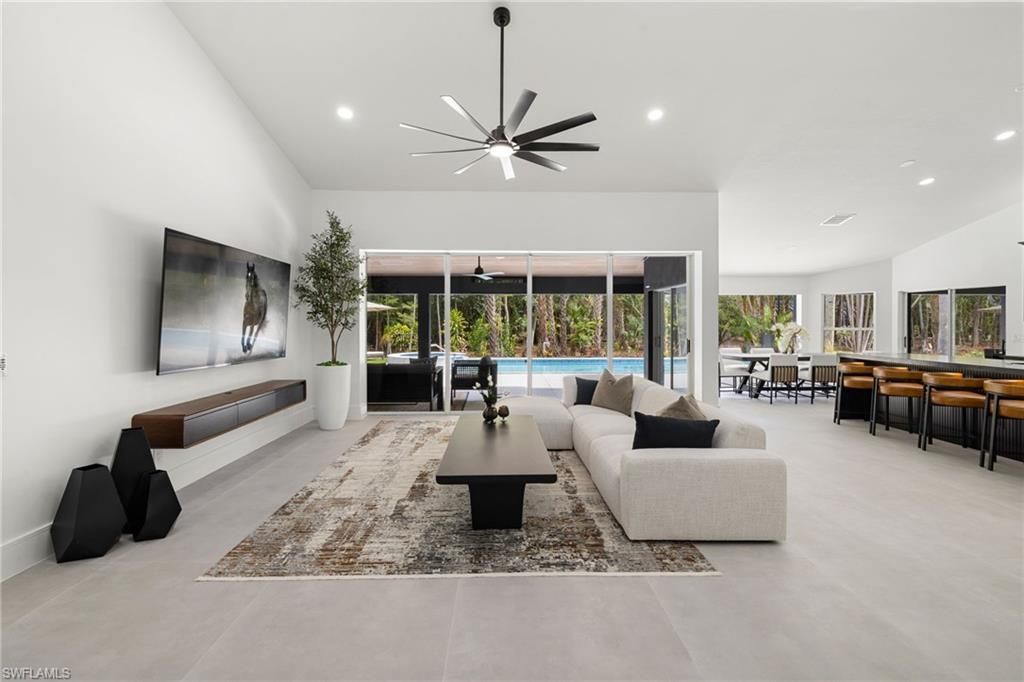 4521 3rd Ave Nw, Naples, FL 34119 Photo