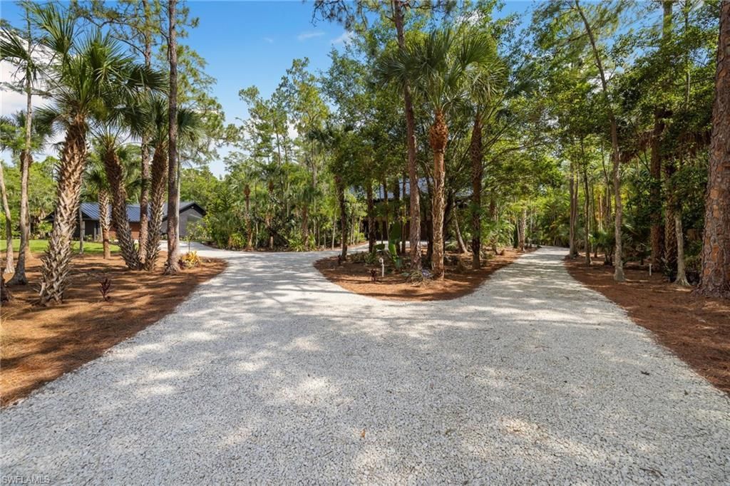 4521 3rd Ave Nw, Naples, FL 34119 Photo