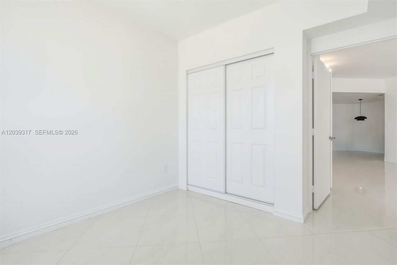 350 S Miami Ave, Unit 1903, Miami, FL 33130 Photo