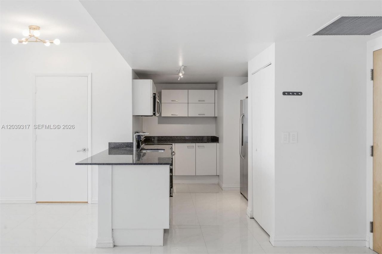 350 S Miami Ave, Unit 1903, Miami, FL 33130 Photo