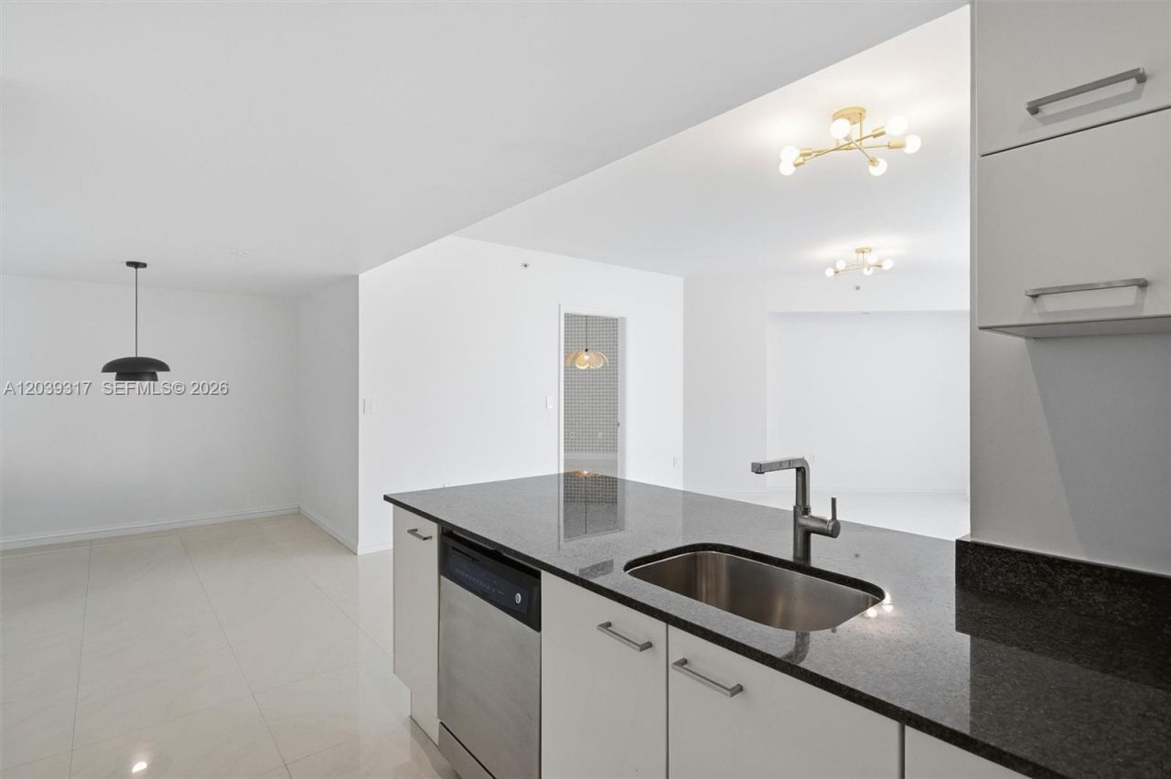 350 S Miami Ave, Unit 1903, Miami, FL 33130 Photo