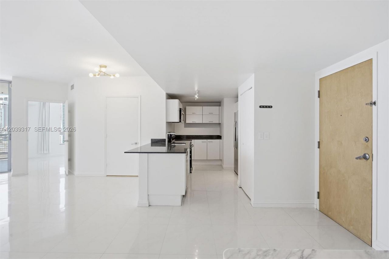 350 S Miami Ave, Unit 1903, Miami, FL 33130 Photo