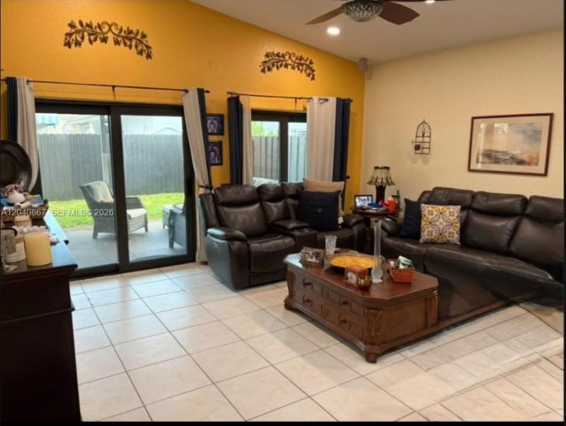 8741 NW 141st Ter, Miami Lakes, FL 33018 Photo
