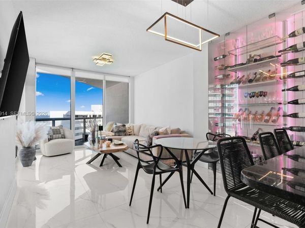 480 NE 30th St , Unit 904, Miami, FL 33137