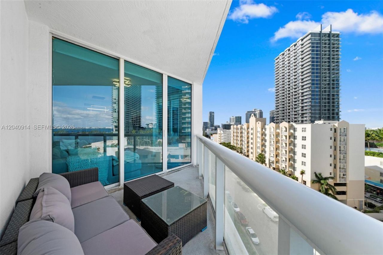 480 NE 30th St , Unit 904, Miami, FL 33137 Photo