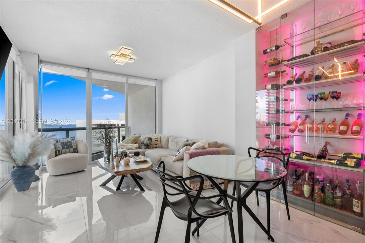 480 NE 30th St , Unit 904, Miami, FL 33137 Photo