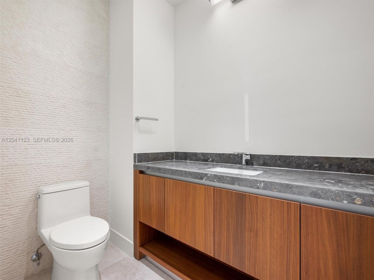 175 SE 25th Rd, Unit 502, Miami, FL 33129 Photo