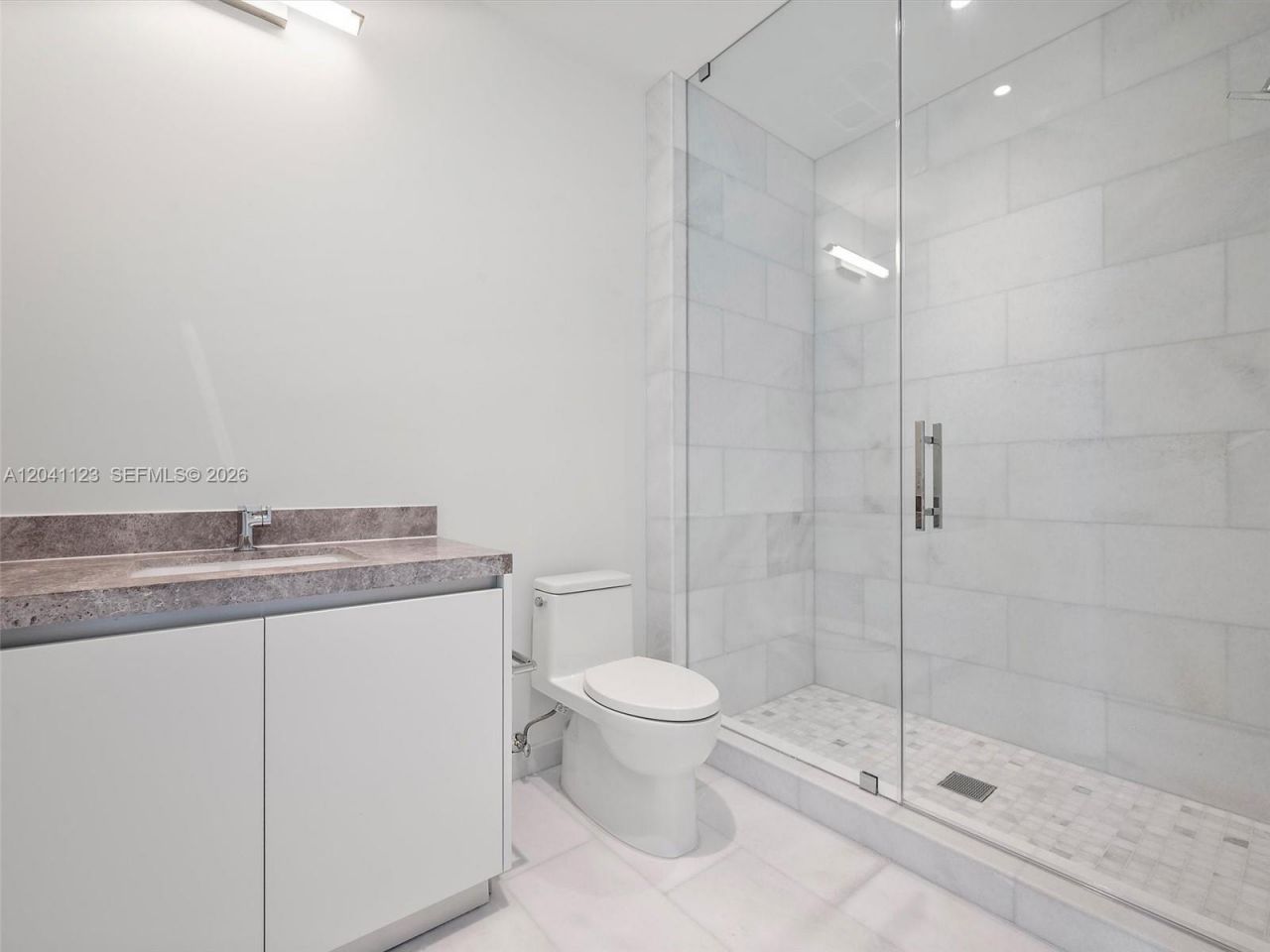 175 SE 25th Rd, Unit 502, Miami, FL 33129 Photo