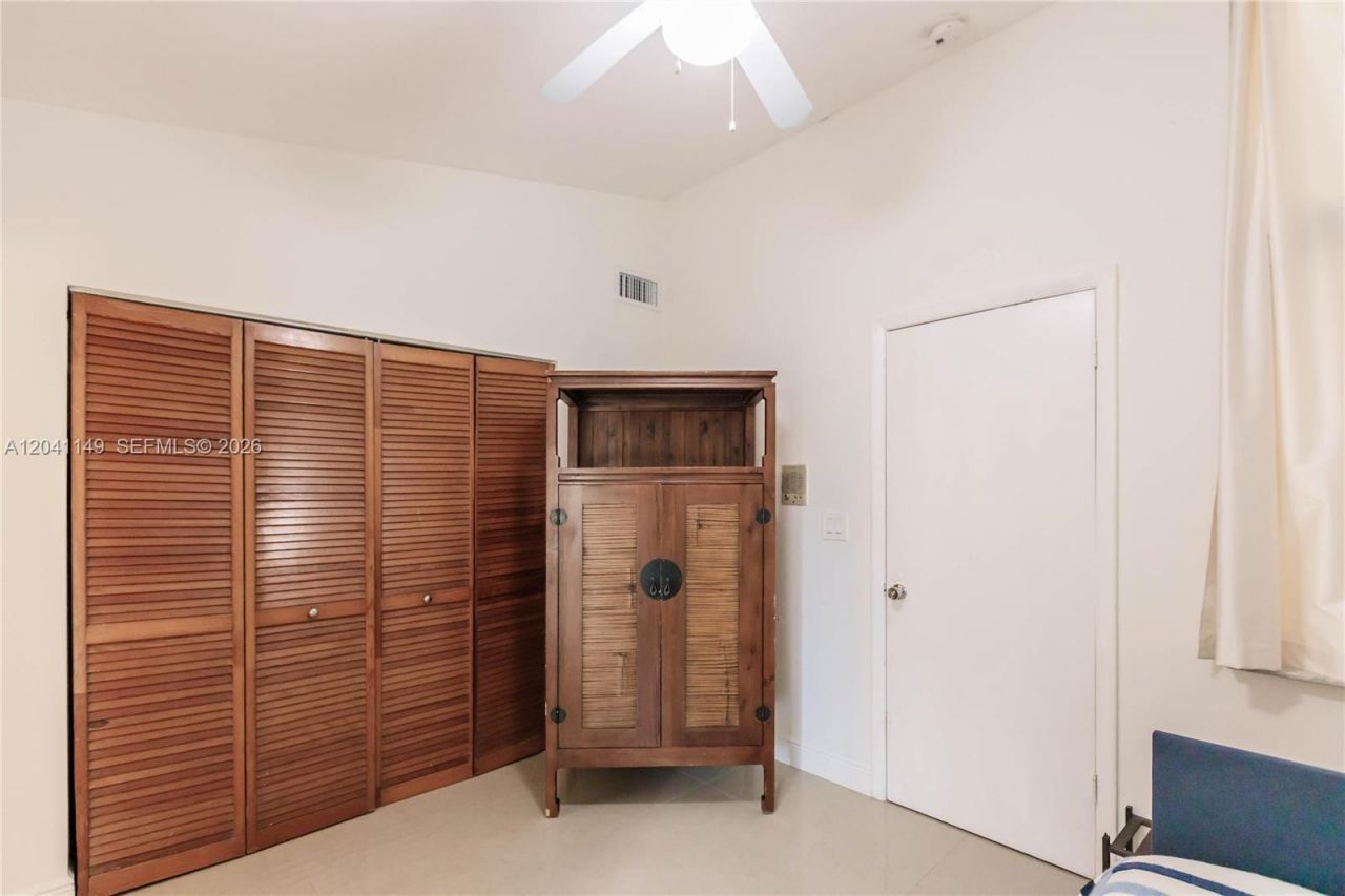 2956 Bird Ave, Unit 6, Miami, FL 33133 Photo