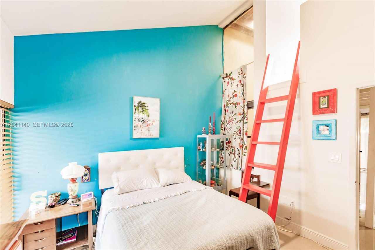 2956 Bird Ave, Unit 6, Miami, FL 33133 Photo