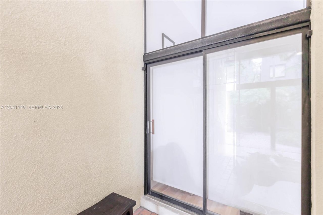 2956 Bird Ave , Unit 6, Miami, FL 33133 Photo