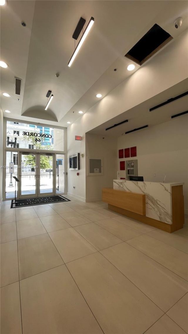 66 W Flagler St , Unit 320, Miami, FL 33130 Photo