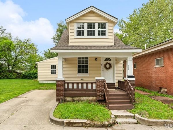 127 N 12th Street , Belleville, IL 62220