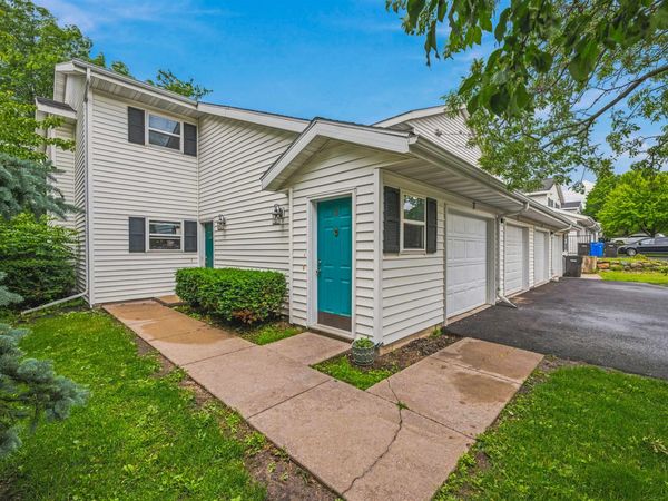 2954 King James Way, Unit 2, Fitchburg, WI 53719