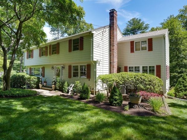 15 Carter Drive, Framingham, MA 01701