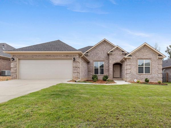 102 Sanibel Circle , Little Rock, AR 72210