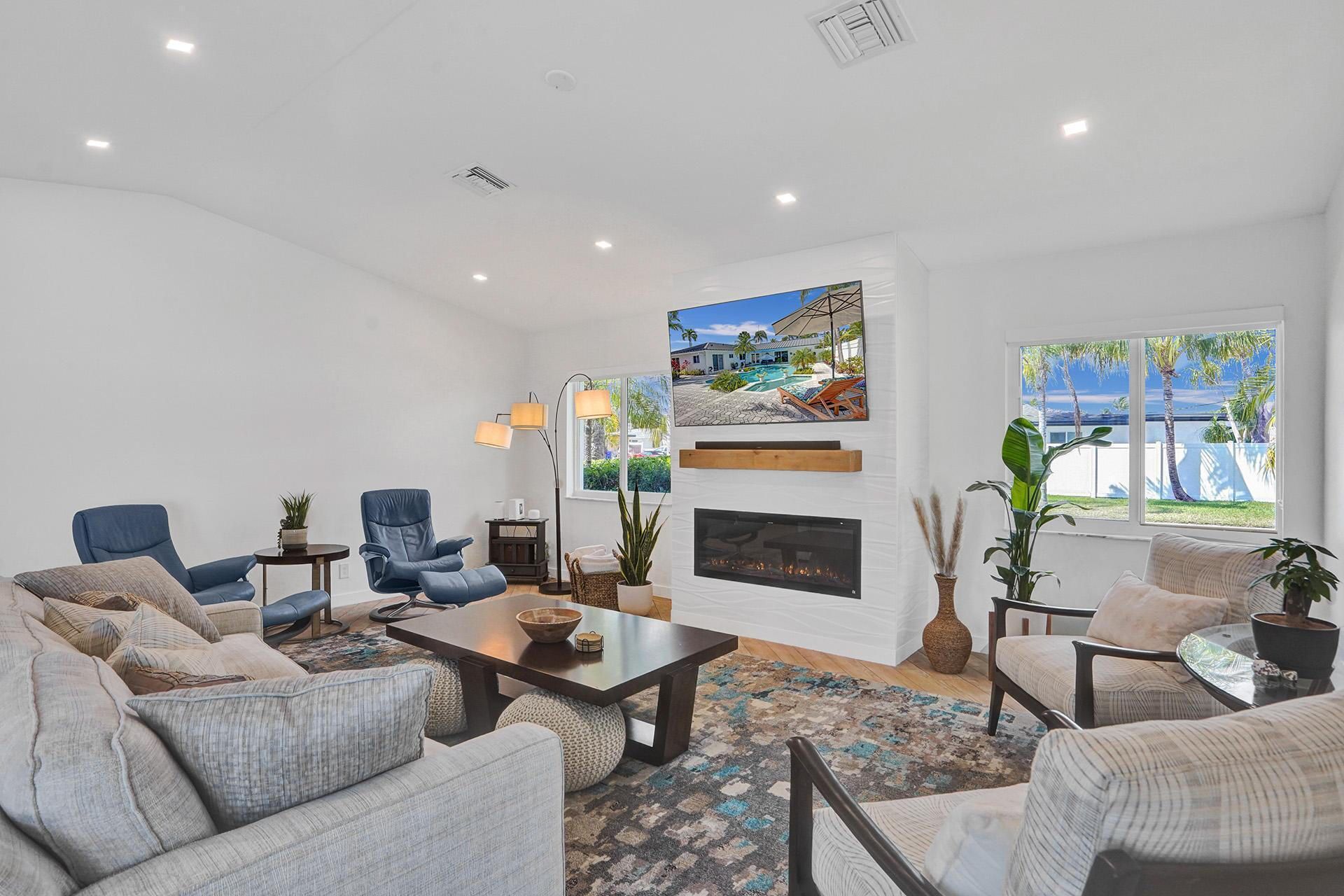 201 SE 11th Street, Pompano Beach, FL 33060 Photo