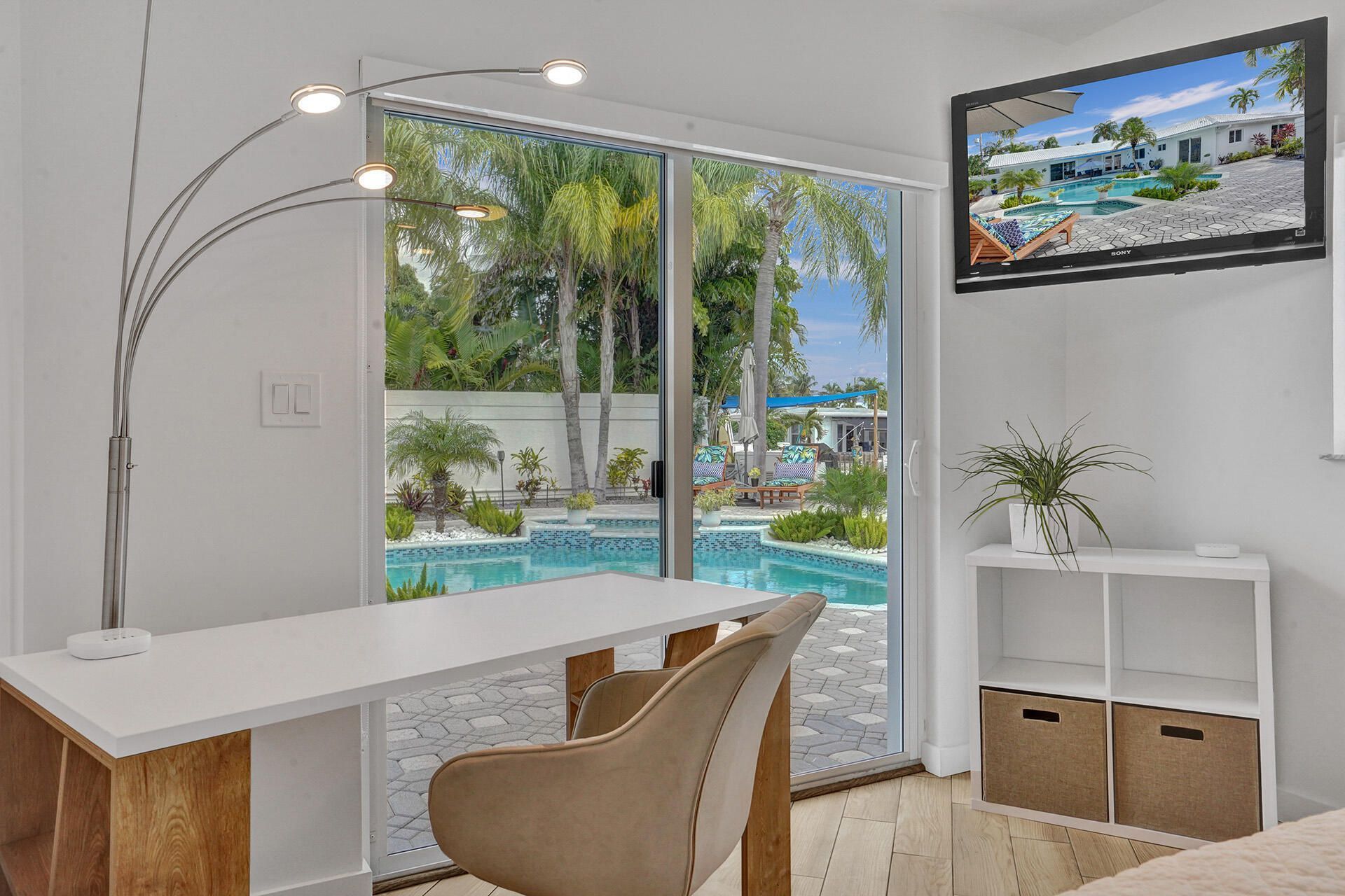 201 SE 11th Street, Pompano Beach, FL 33060 Photo