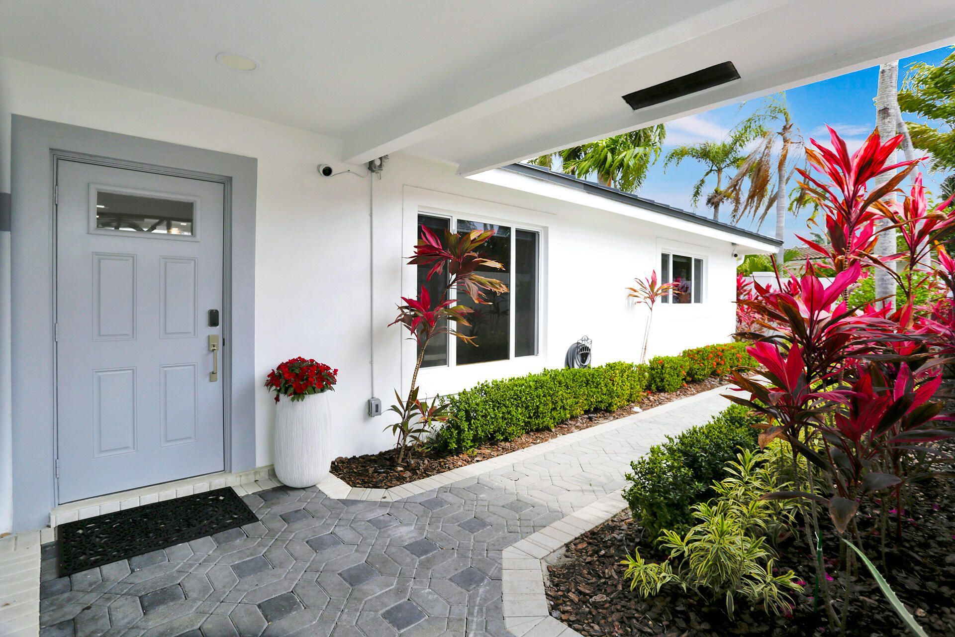 201 SE 11th Street, Pompano Beach, FL 33060 Photo