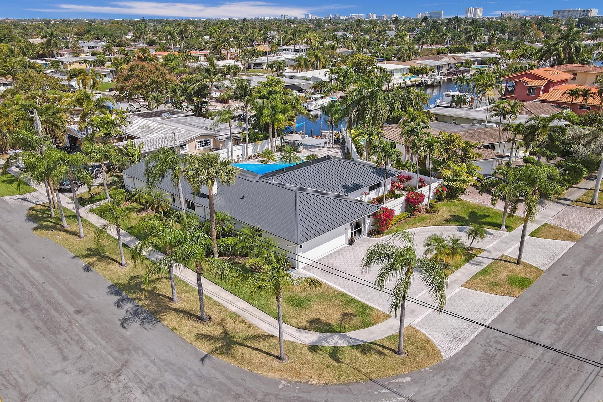 201 SE 11th Street, Pompano Beach, FL 33060 Photo