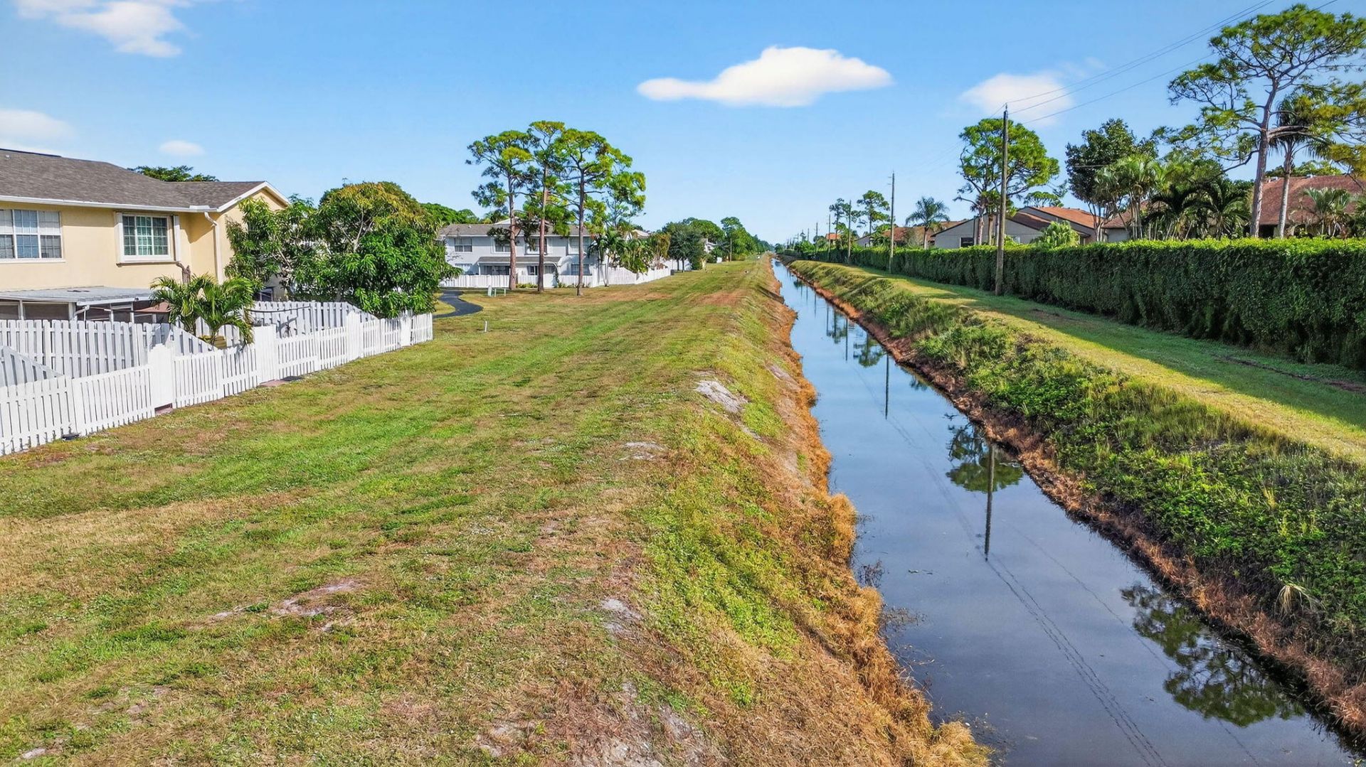 212 Foxtail Drive, Unit G, Greenacres, FL 33415 Photo