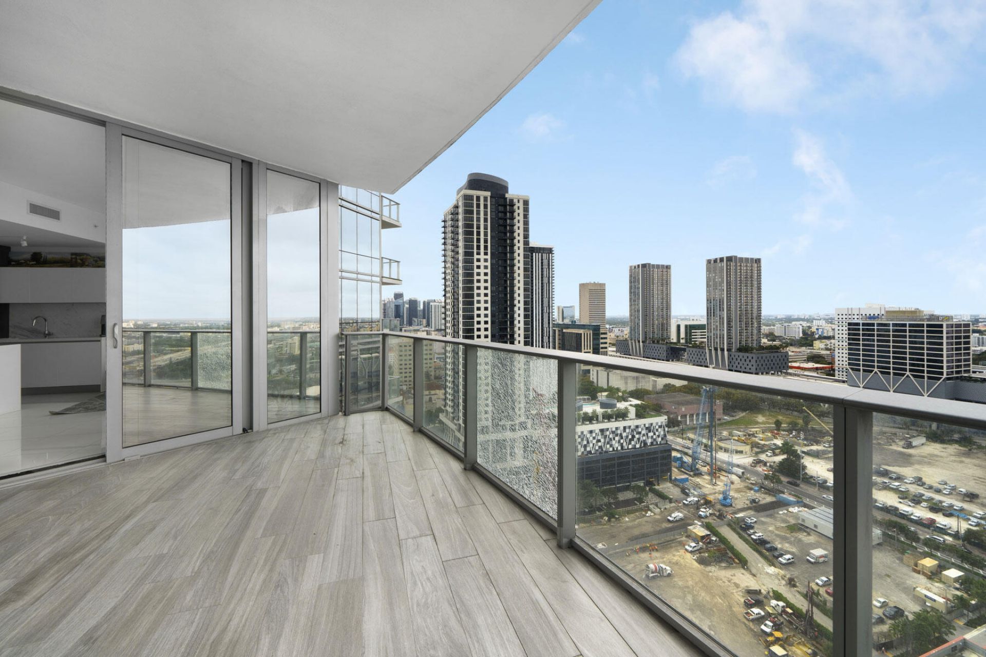 851 NE 1st Avenue, Unit 2410, Miami, FL 33132 Photo