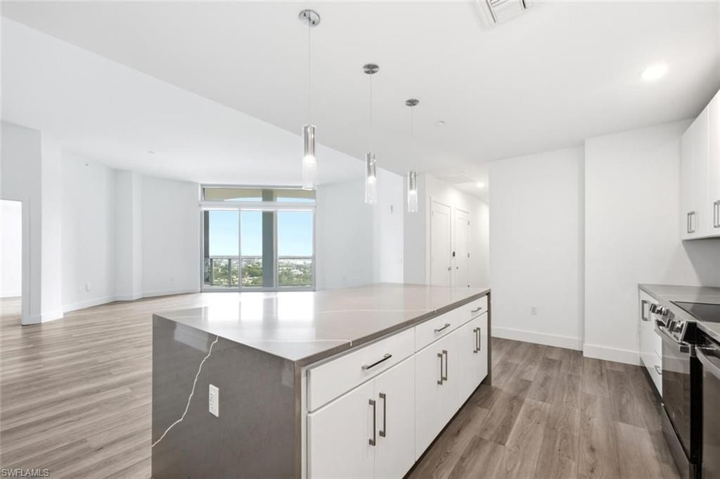 1950 Mayfair St, Unit PH9, Naples, FL 34104 Photo