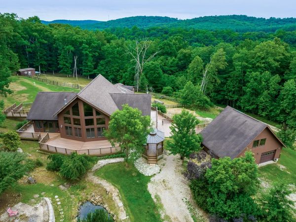 422 Debord Road, Chillicothe, OH 45601