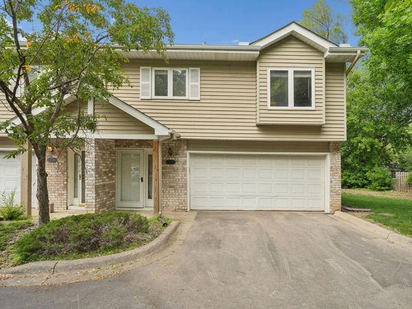 13015 Penn Avenue S, Burnsville, MN 55337