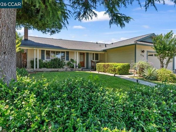 472 Cordoba Ln, Vacaville, CA 95688