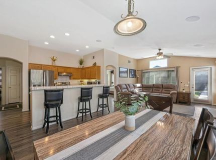 5376 Buckwood Way, Sacramento, CA 95835 Photo