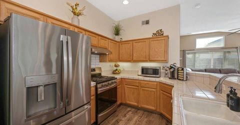 5376 Buckwood Way, Sacramento, CA 95835 Photo