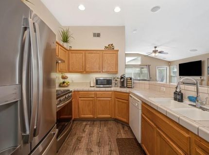 5376 Buckwood Way, Sacramento, CA 95835 Photo